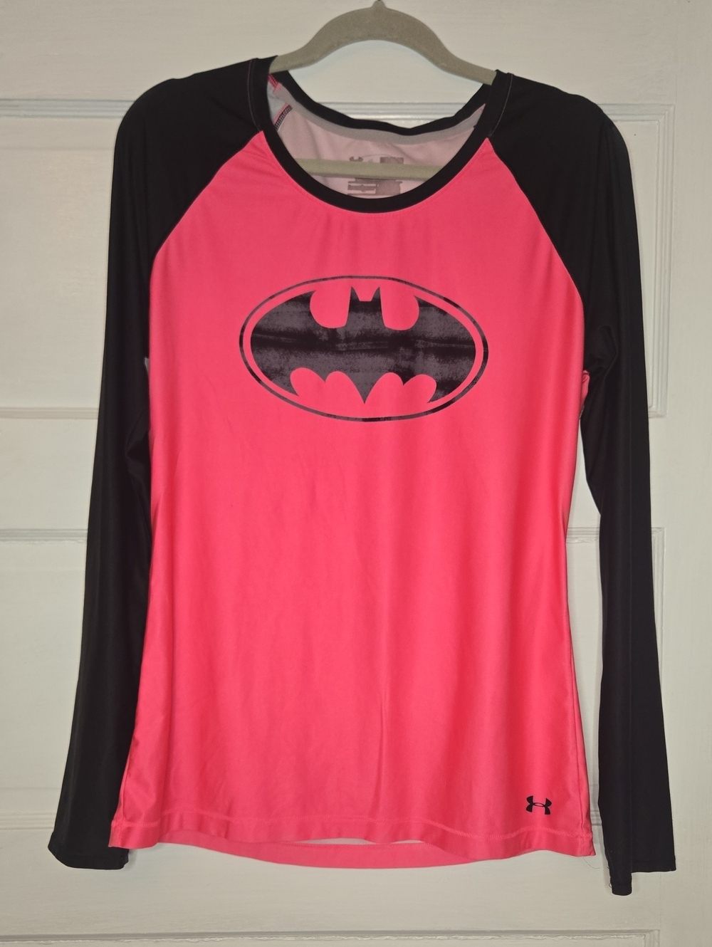 Under Armour Batman Graphic Long Sleeve Pink & Black_123